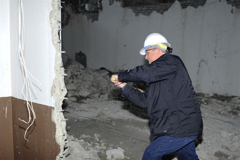 Demolishing of internal walls