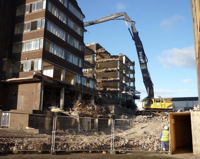 Demolish of a big building