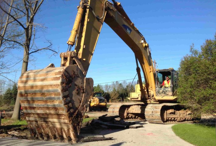 Manual demolition